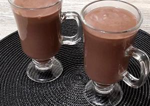 Quantas calorias em 1 Porçoes Chocolate Quente De Microondas?