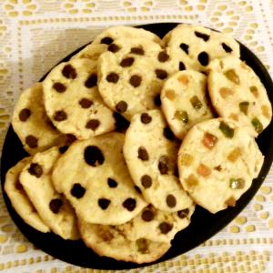 Quantas calorias em 1 Porçoes Cookie De Frutas Cristalizadas?