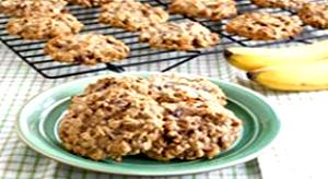 Quantas calorias em 1 Porçoes Cookies De Banana Com Farelo De Trigo?