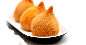 Quantas calorias em 1 Porçoes Coxinha Fit De Mandioca?