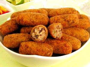 Quantas calorias em 1 Porçoes Croquete De Carne?