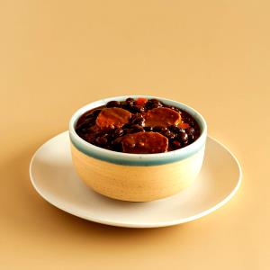 Quantas calorias em 1 Porçoes Feijoada Da Sonia?