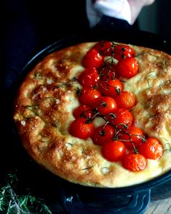 Quantas calorias em 1 Porçoes Foccacia De Batata?