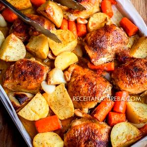 Quantas calorias em 1 Porçoes Frango Com Legumes E Batata Light?