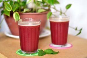 Quantas calorias em 1 Porçoes Limonada Com Beterraba?