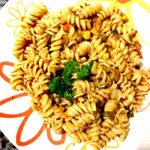 Quantas calorias em 1 Porçoes Macarrão Conchinha Com Sardinha?