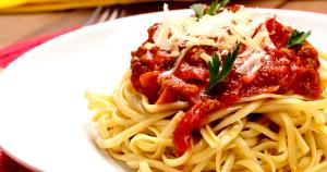 Quantas calorias em 1 Porçoes Macarrão Tipo A Bolognesa?