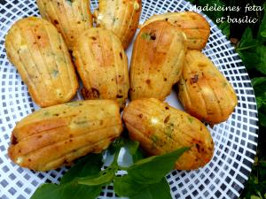 Quantas calorias em 1 Porçoes Madeleines À La Fêta?