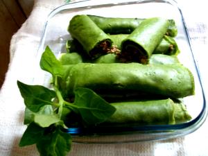 Quantas calorias em 1 Porçoes Massa De Panqueca De Espinafre - Verde?