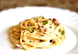 Quantas calorias em 1 Porçoes Molho Carbonara Llight?