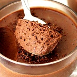 Quantas calorias em 1 Porçoes Mousse Amargo?