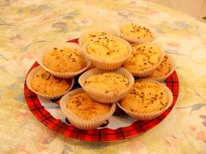 Quantas calorias em 1 Porçoes Muffin Rápido De Queijo Com Azeitonas?