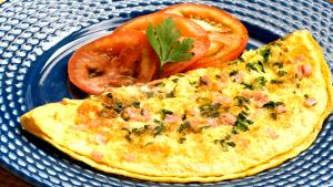 Quantas calorias em 1 Porçoes Omelete De Casa?