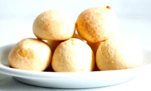 Quantas calorias em 1 Porçoes Pao De Queijo Caseiro?