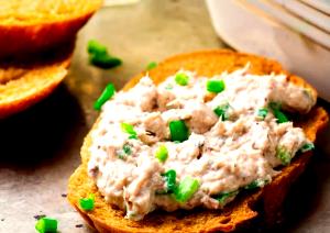 Quantas calorias em 1 Porçoes Patê De Sardinha Com Maionese E Milho?