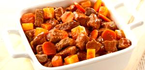 Quantas calorias em 1 Porçoes Picadinho De Legumes Com Carne?