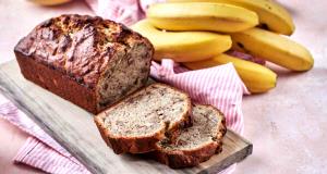 Quantas calorias em 1 Porçoes Pudim De Pão Light Com Casca De Banana?