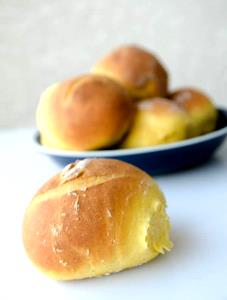 Quantas calorias em 1 Porçoes Pão De Cenoura?