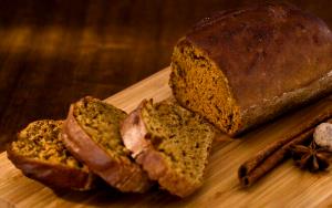 Quantas calorias em 1 Porçoes Pão De Especiarias?