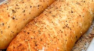 Quantas calorias em 1 Porçoes Pão De Mandioca E Orégano?
