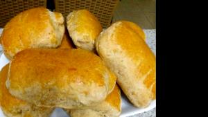 Quantas calorias em 1 Porçoes Pão De Mandioquinha İntegral?