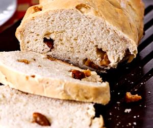 Quantas calorias em 1 Porçoes Pão De Torresmo?