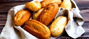 Quantas calorias em 1 Porçoes Pão Frances De Máquina?