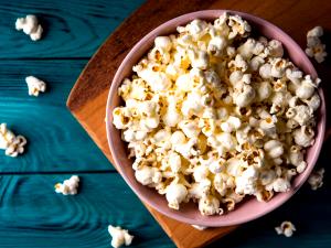 Quantas calorias em 1 Porçoes PIPOCA SEM OLEO LIGHT?