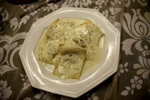 Quantas calorias em 1 Porçoes Ravioli Com Recheio De Abóbora Do Blog Cozinha Do Dudu?