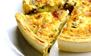 Quantas calorias em 1 Porçoes Recheio De Quiche De Alho Poró?