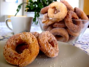 Quantas calorias em 1 Porçoes Rosquinha Frita?