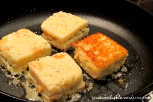 Quantas calorias em 1 Porçoes RISOTO OQUESOROBOU?