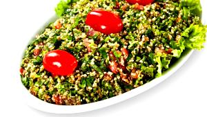 Quantas calorias em 1 Porçoes Salada Al Badah?