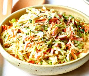 Quantas calorias em 1 Porçoes Salada Com Abacaxi?