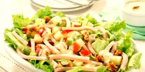 Quantas calorias em 1 Porçoes Salada Com Blanquet?