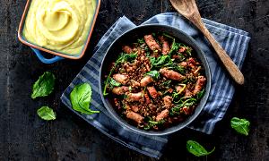 Quantas calorias em 1 Porçoes Salada De Lentilhas C/ Salsicha?