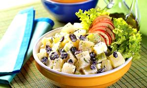 Quantas calorias em 1 Porçoes Salada De Maionese Com Batata E Maçã?