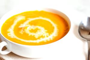 Quantas calorias em 1 Porçoes Sopa Cremosa De Abobora?