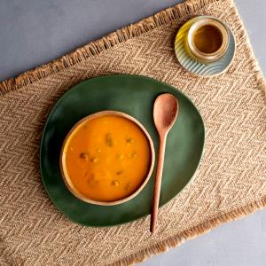 Quantas calorias em 1 Porçoes Sopa De Abóbora Com Coco?