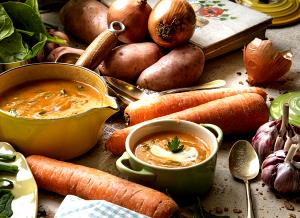 Quantas calorias em 1 Porçoes Sopa De Cenoura, Com Espinafre E Gengibre?