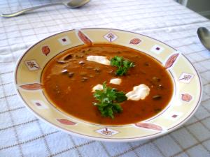 Quantas calorias em 1 Porçoes Sopa De Cogumelos Caseira?