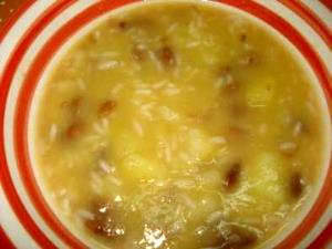 Quantas calorias em 1 Porçoes Sopa De Feijão Com Repolho E Abobora?