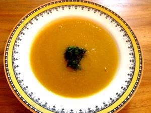 Quantas calorias em 1 Porçoes Sopa De Legumes Carol?