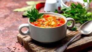 Quantas calorias em 1 Porçoes Sopa De Legumes Caseira?