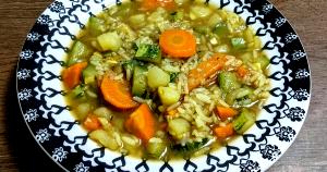 Quantas calorias em 1 Porçoes Sopa De Legumes Com Arroz?