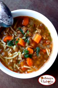 Quantas calorias em 1 Porçoes Sopa De Lentilhas Com Macarrao Parafuso?