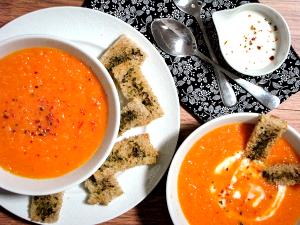 Quantas calorias em 1 Porçoes Sopa De Tomates Assados?