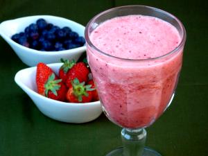 Quantas calorias em 1 Porçoes Suco Vermelho Com Abacaxi?