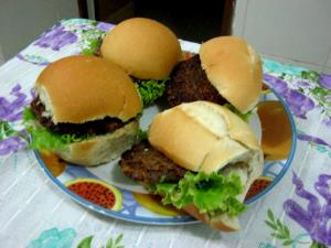 Quantas calorias em 1 Porçoes Super Hamburguer De Soja Da Vê?