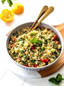 Quantas calorias em 1 Porçoes TABULE DE QUINOA?